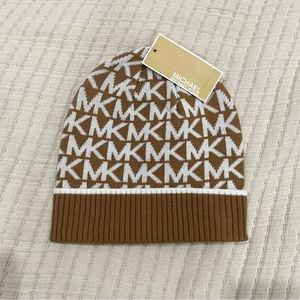 NEW Michael Kors Women MK Logo Monogram Knit Beanie Hat Camel Brown White‎ NWT
